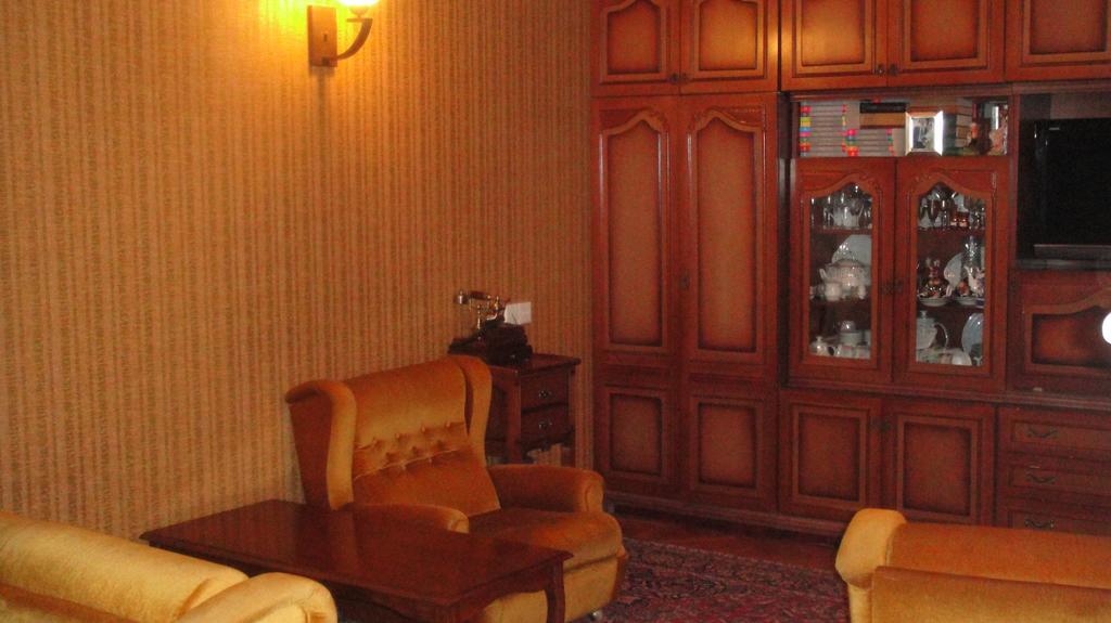 David Guest House Кутаиси Экстерьер фото